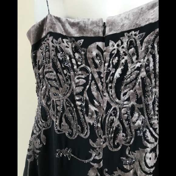 KAY UNGER Embellished Beaded Chiffon Velvet Dress - Picture 9 of 16